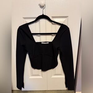 Abercrombie & Fitch Black Long Sleeve Crop Top/Blouse.